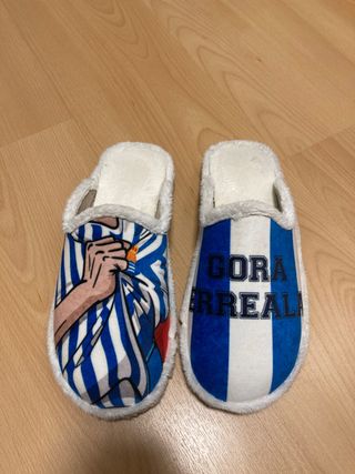 Zapatillas de casa Real Sociedad
