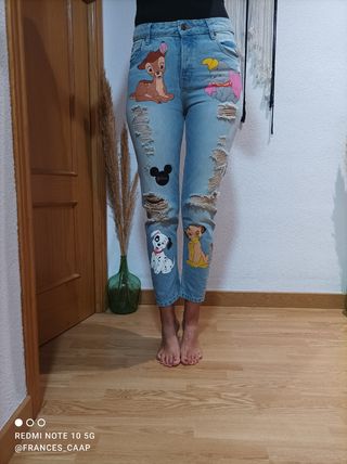 Pantalón pintado a mano 