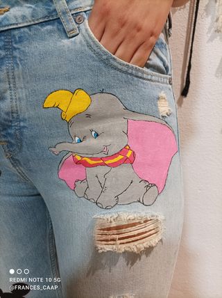Pantalón pintado a mano 