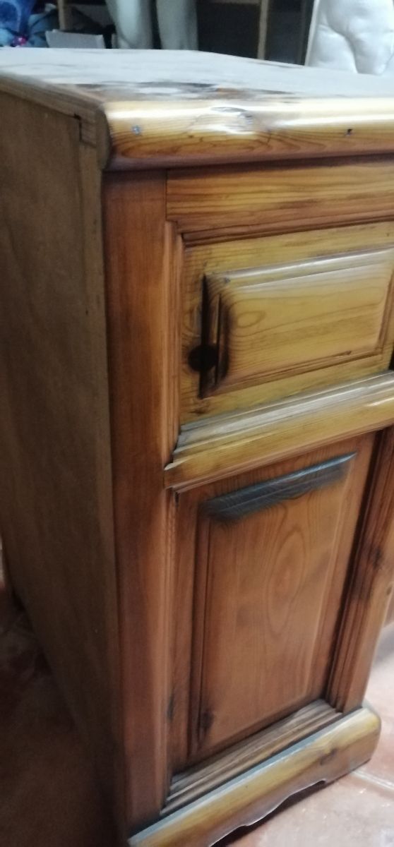 Mesilla madera maziza