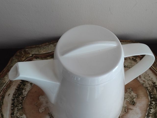 Tetera Inglesa Salt y Pepper en Loza Blanca