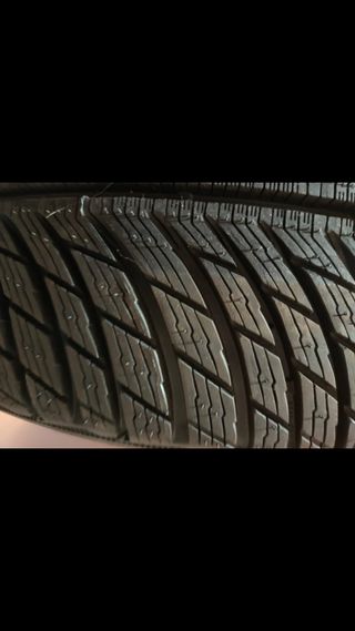 2 neumáticos Michelin Alpin 5