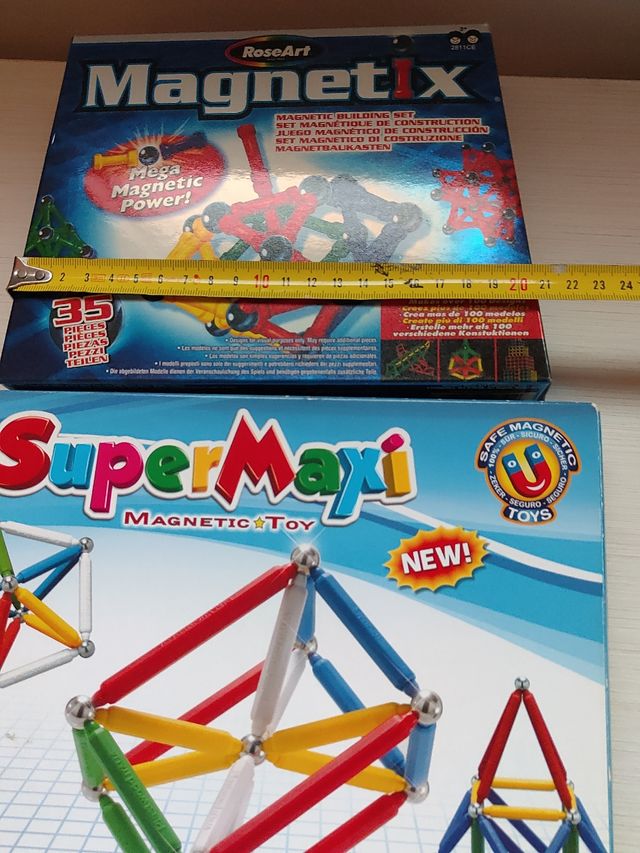 Dos juegos de imanes