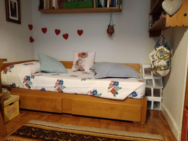 Mesa extensible de comedor con 4 sillas