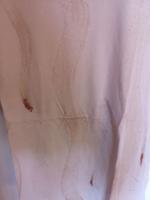 t-shirt beige pennellate di glitter bronzo