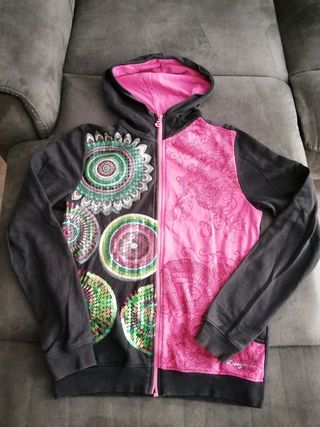 chaqueta desigual