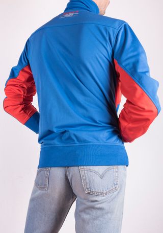 Chaqueta sport estilo vintage azul y roja