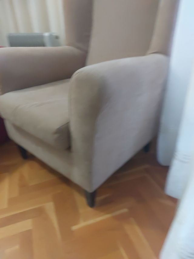 sillon tapizado en color vison