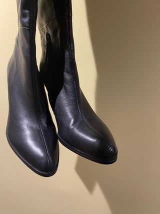 Botas altas de piel