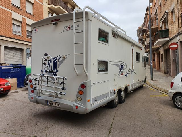 Autocaravana frankia 830