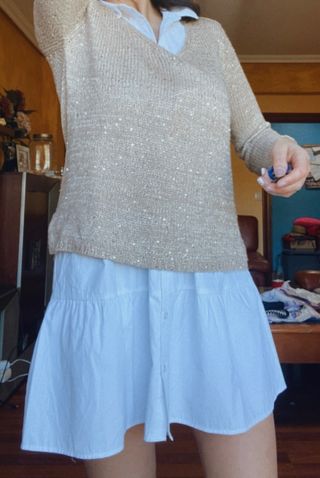 Jersey de punto dorado con lentejuelas talla S