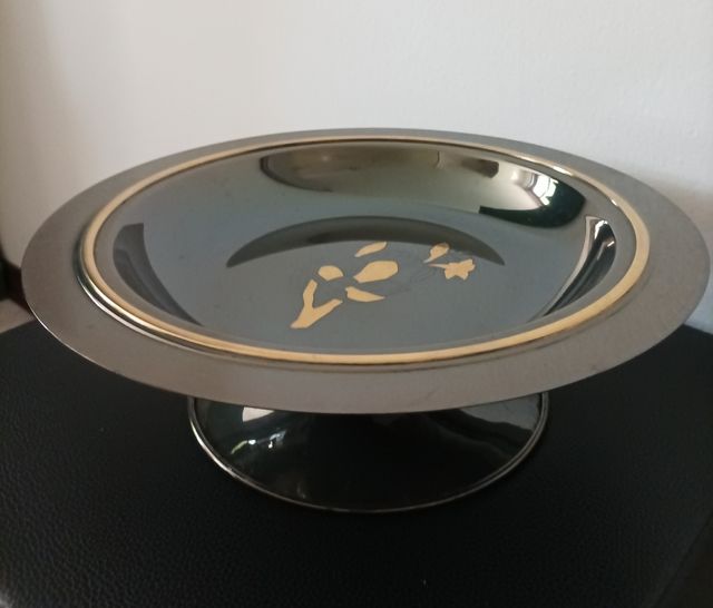 Centrotavola alzatina in metallo