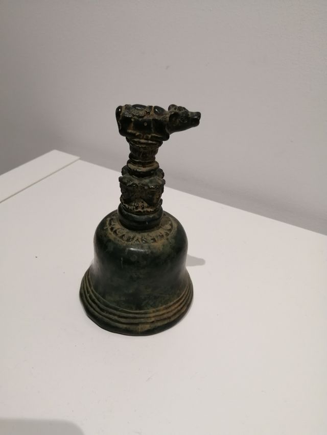 Campana tibetana en Bronce