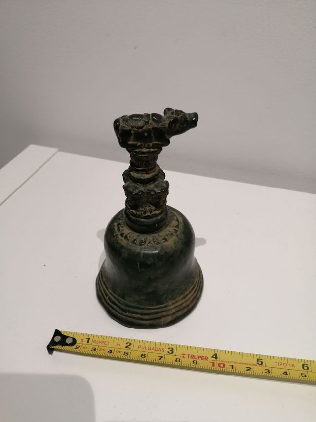 Campana tibetana en Bronce