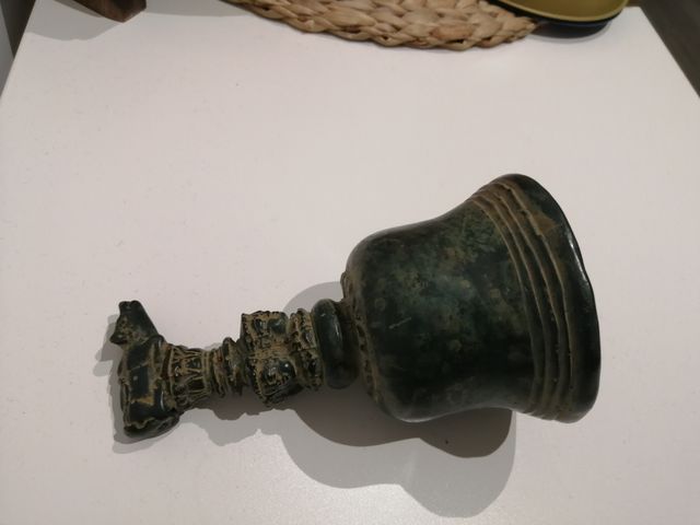 Campana tibetana en Bronce