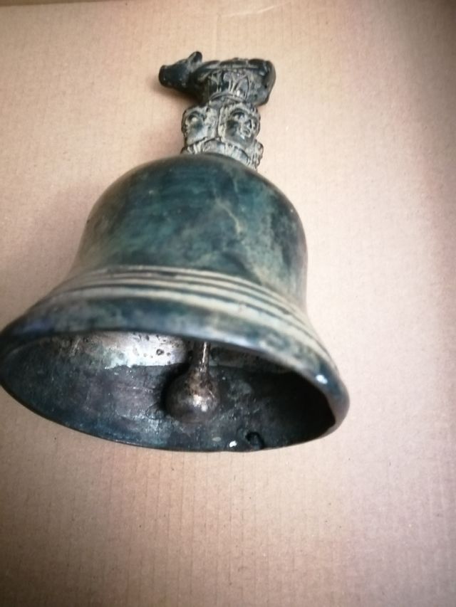 Campana tibetana en Bronce