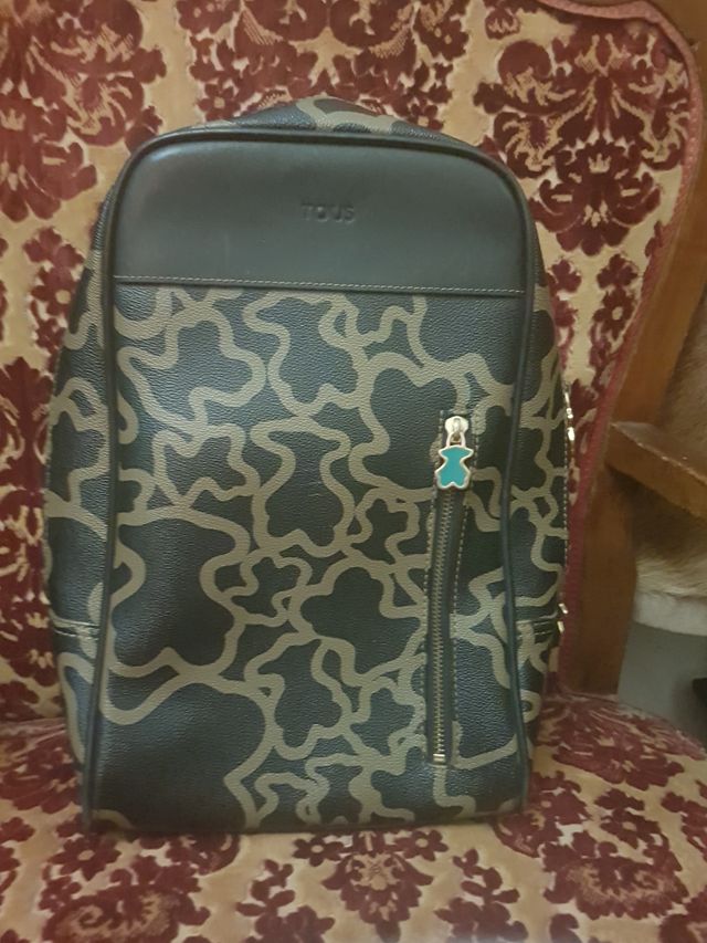 mochila tous