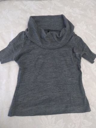 CAMISETA/CHALECO STRADIVARIUS