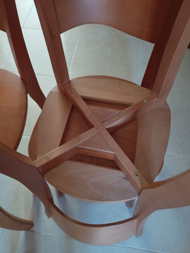 Mesa y sillas cocina madera maciza extensible