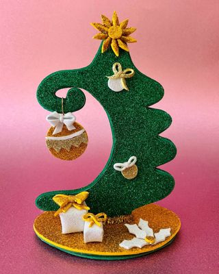 Decorazioni natalizie realizzate a mano 