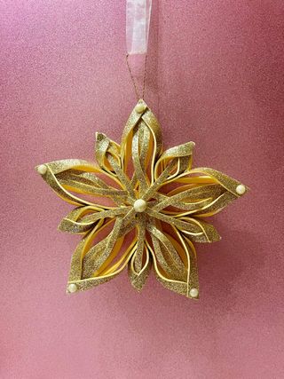 Decorazioni natalizie realizzate a mano 