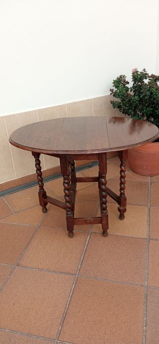 Mesa auxiliar con alas - extensible 