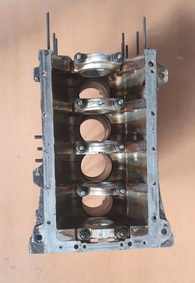 ALFA ROMEO 75 1.6 BLOQUE MOTOR 