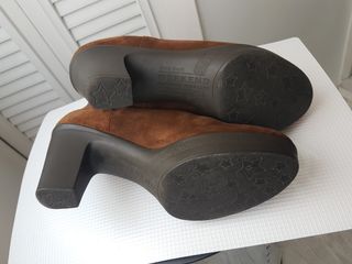 Botines de ante Weekend T40