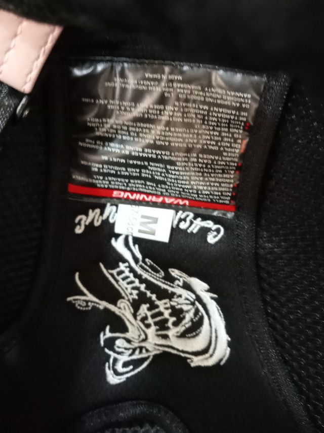 casco rosa vintage nuevo M