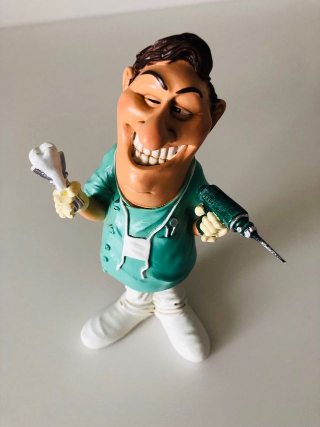 Figura Coleccionismo Dentista de resina