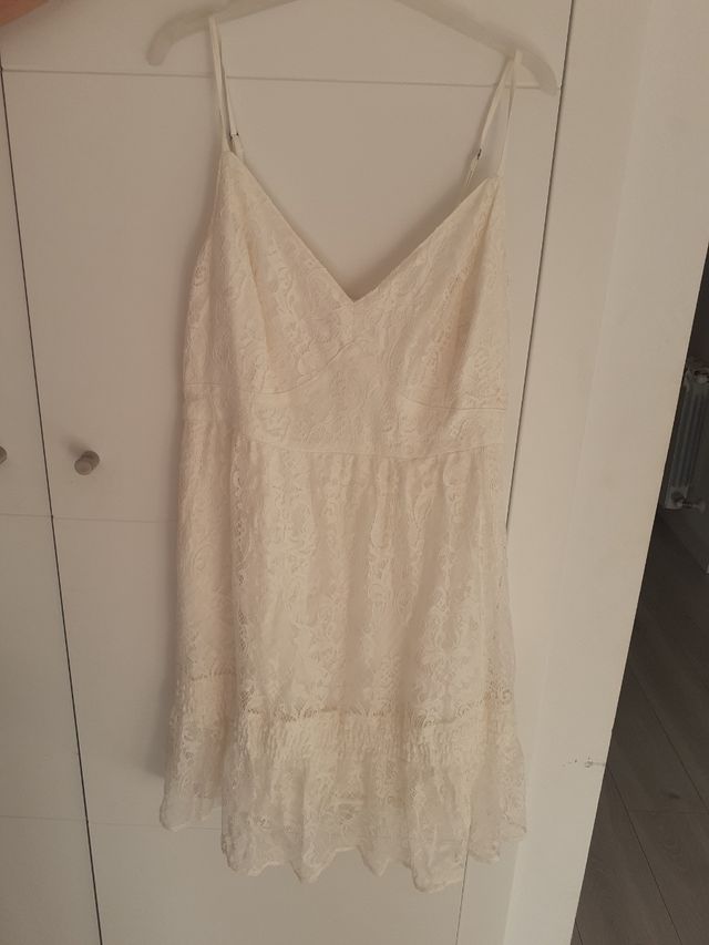 Vestido encaje Hollister