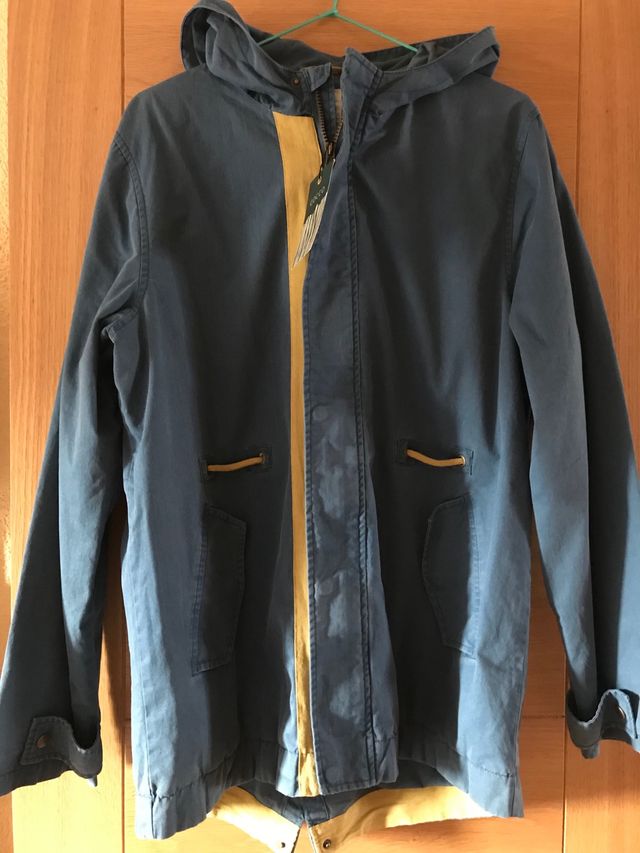 Chaquetón NUEVO Gocco 15-16 años