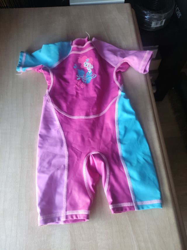 traje neopreno 2 años