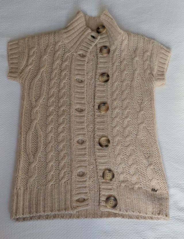CHALECO DE LANA BEIGE ROBERTO VERINO