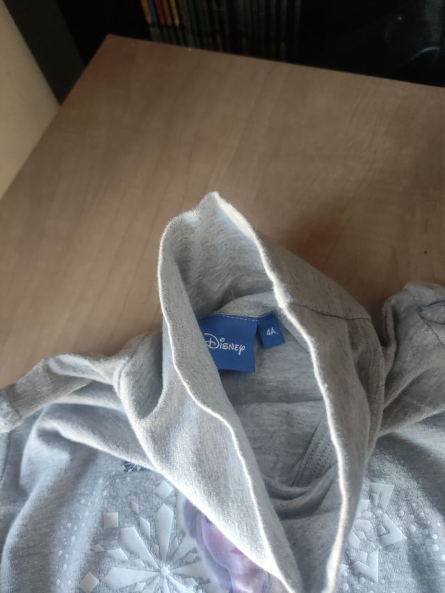 conjunto pantalón y sudadera 3-4 años