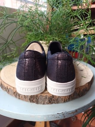 Deportivas Skechers n°38. Nuevas. Sin estrenar