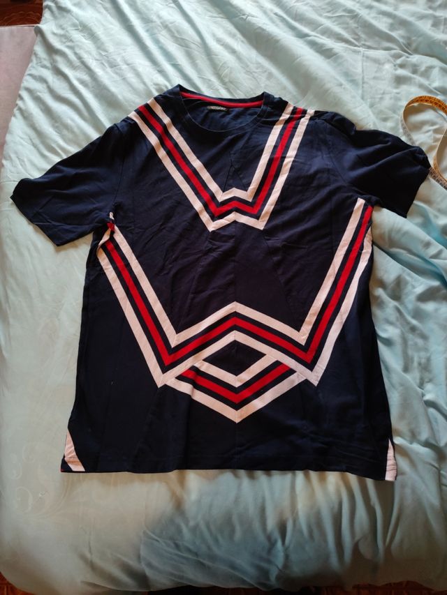 zara t-shirt Blue rossa geometrica 