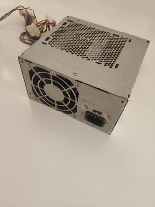 Fuente DELTA 200W