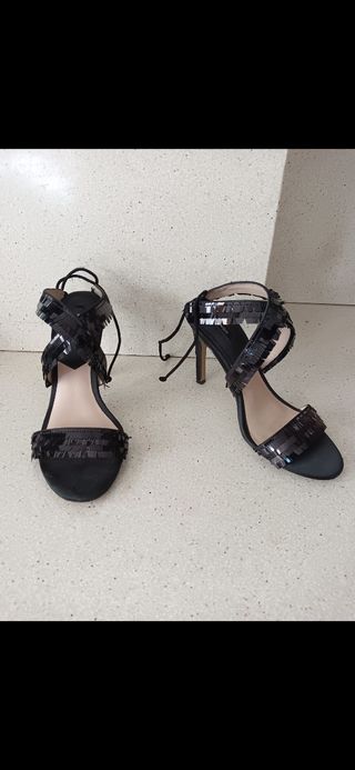 Sandalias MANGO súper nuevas. 