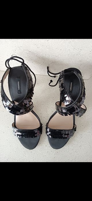 Sandalias MANGO súper nuevas. 