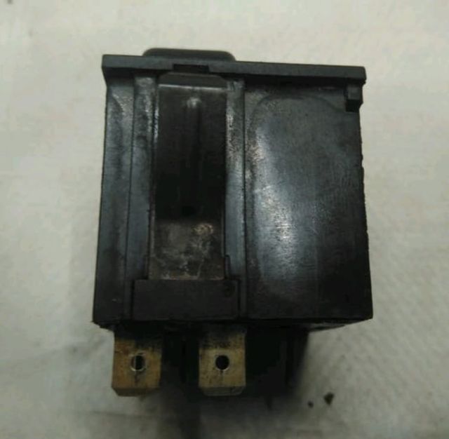 INTERRUPTOR LUZ + REGULADOR LUZ REF. 321941531K