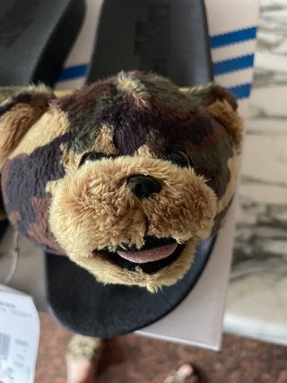  Chanclas Jeremy Scott para Adidas
