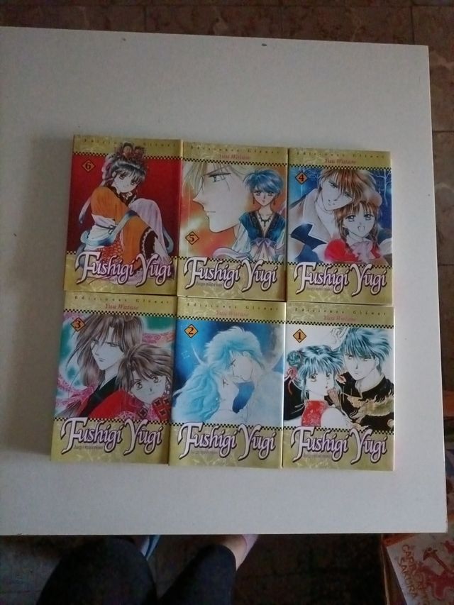 Manga Fushigi Yugi, de Yuu Watase, tomos 1, 3 y 4.