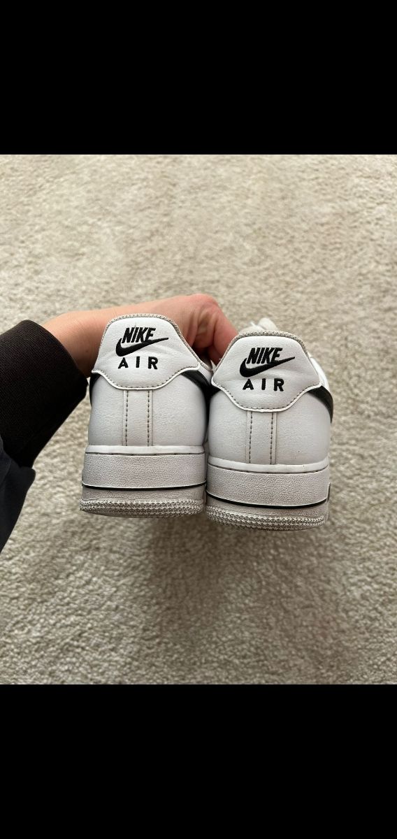 Nike airforce blancas y negras