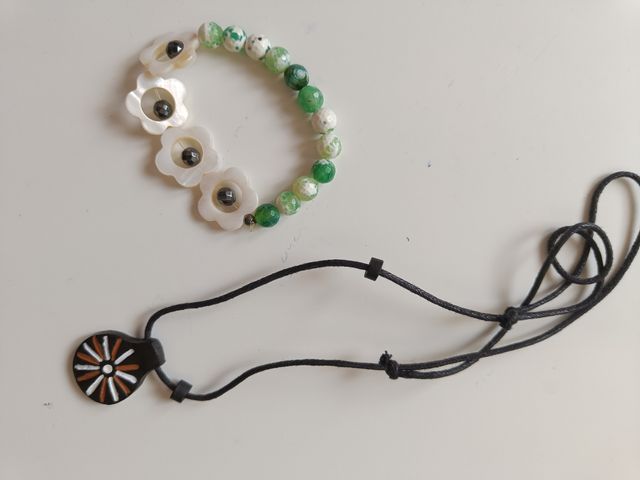 pulsera y colgante