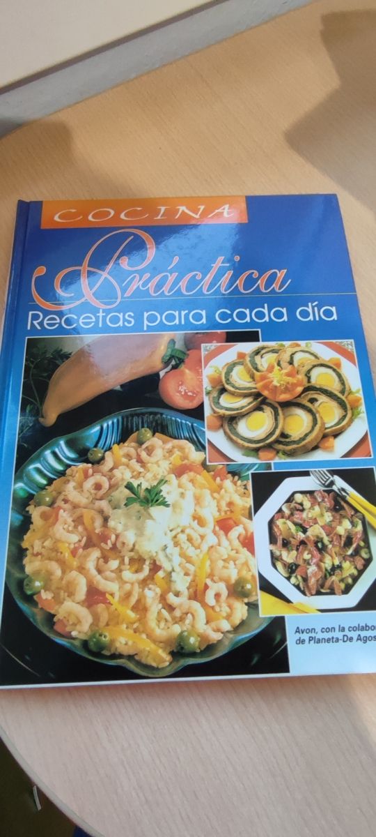 lote de dos libros de recetas de cocina