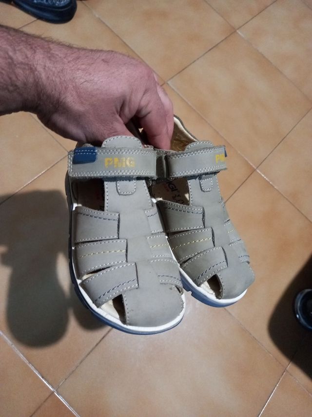 zapatillas chancletas de piel PRIMIGI N29