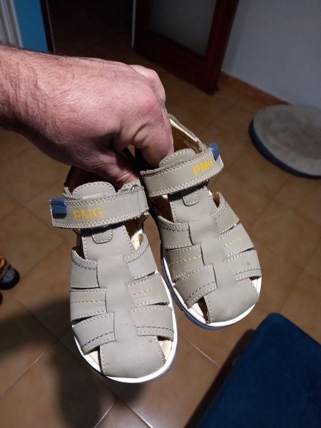 zapatillas chancletas de piel PRIMIGI N29