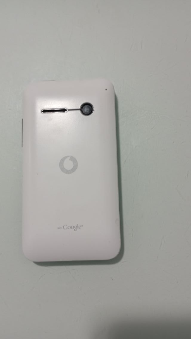 Teléfono Vodafone T875