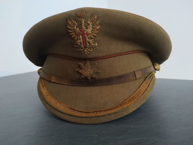 GORRA DE PLATO DE COMANDANTE